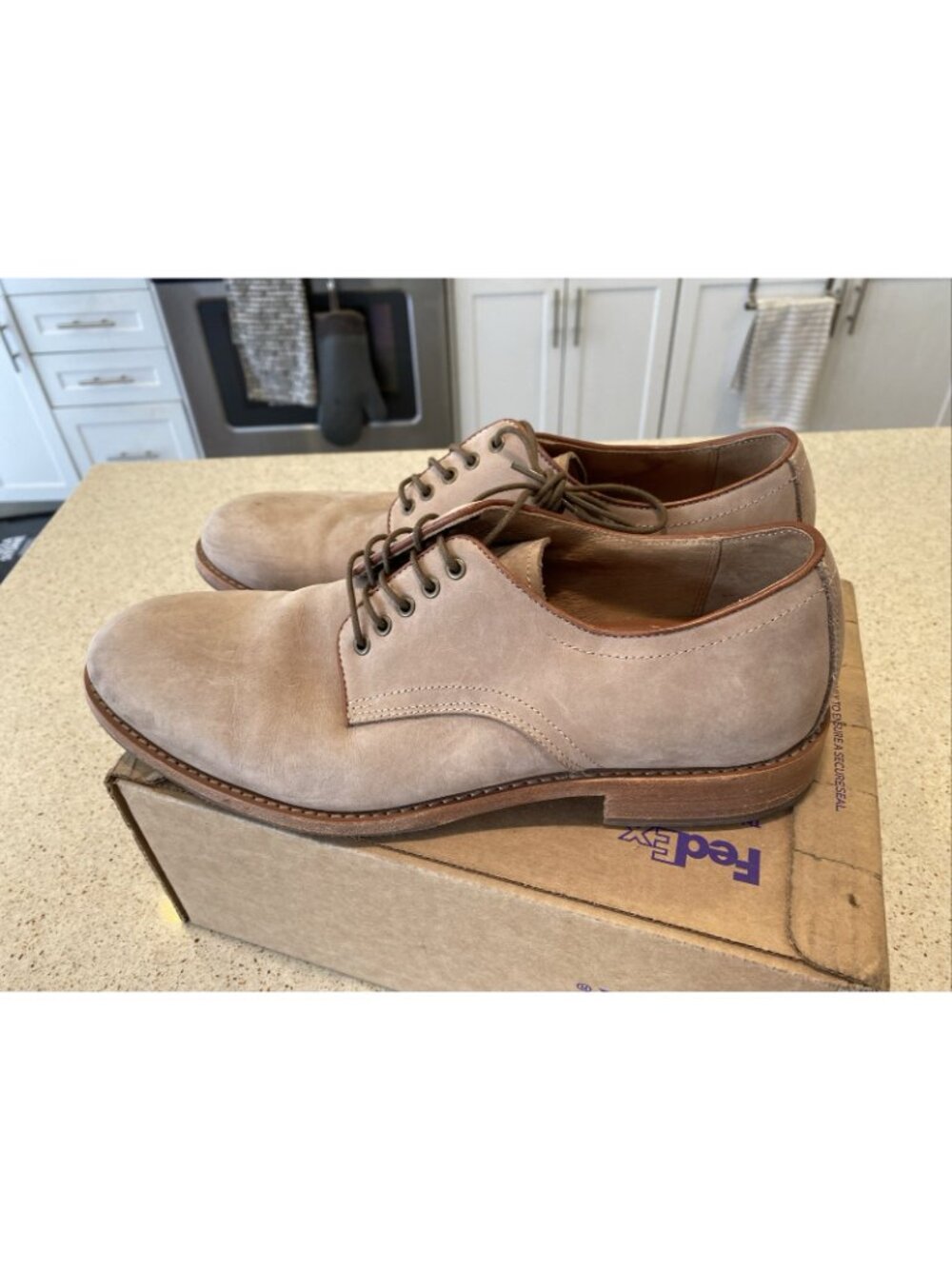 Trask Smooth Suede Men’s Sz 9 M Taupe Beige Leather Bucks Shoes - Picture 2 of 14